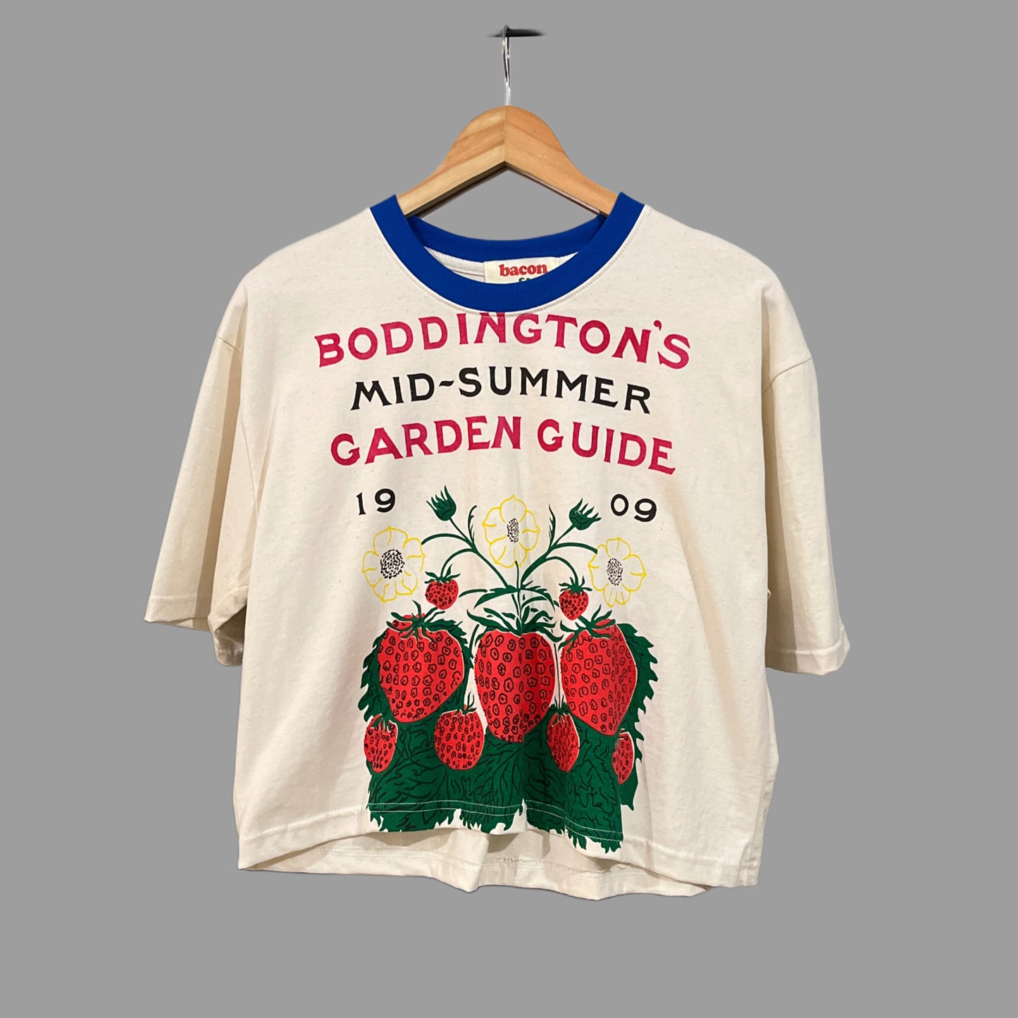 Graphic Crop Tee